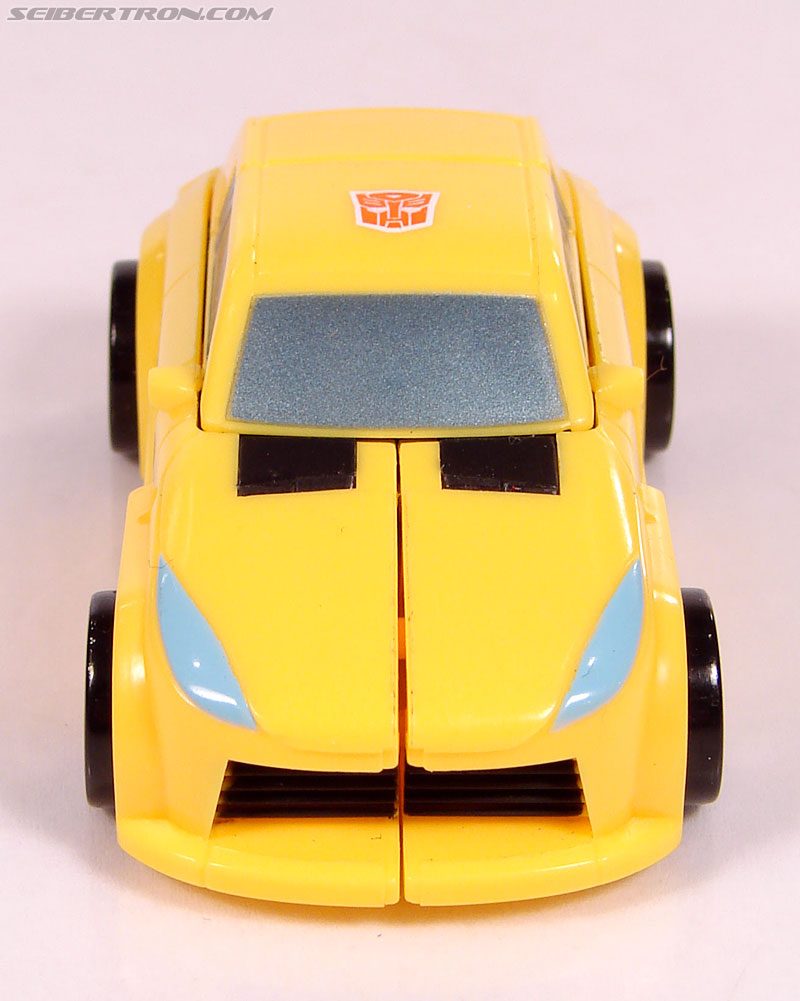 Transformers Universe - Classics 2.0 Bumblebee (Image #19 of 69)