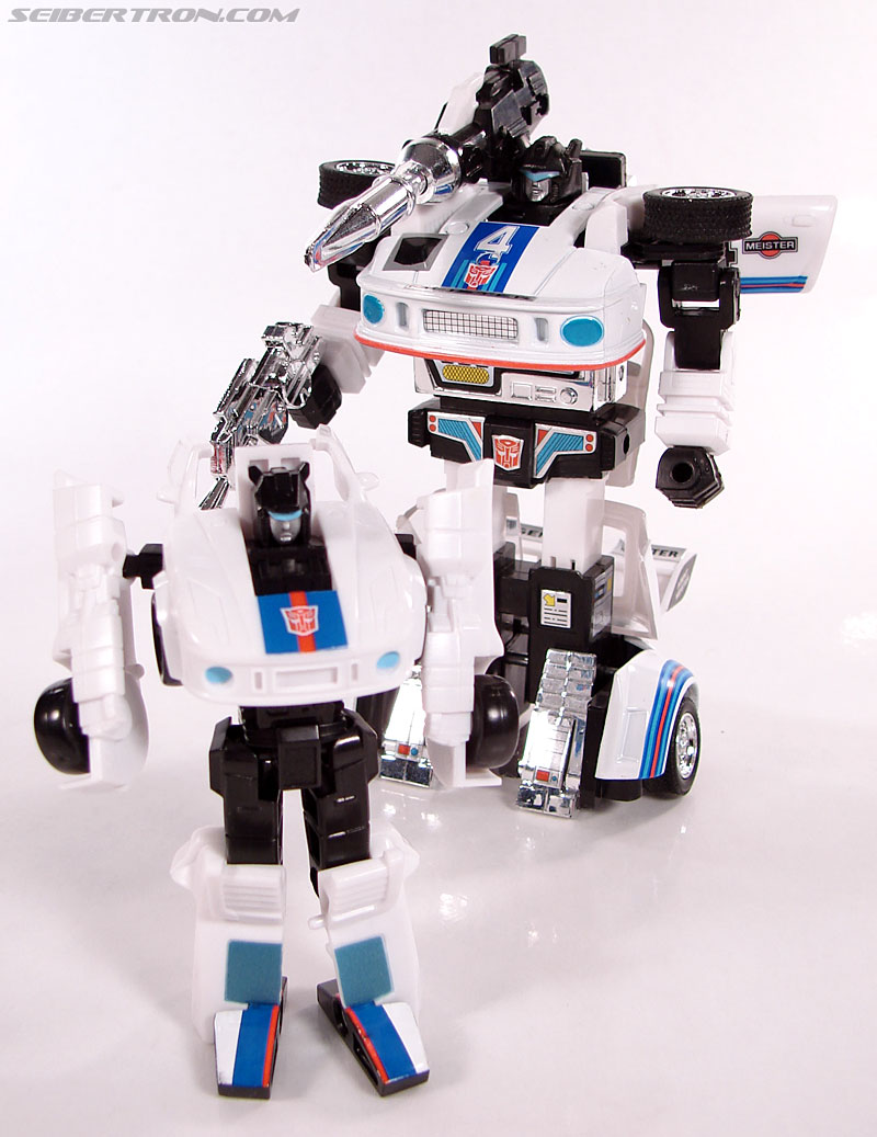 Transformers Universe - Classics 2.0 Jazz (Meister) (Image #62 of 65)