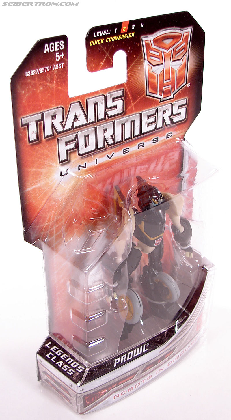 Transformers Universe - Classics 2.0 Prowl (Image #2 of 54)