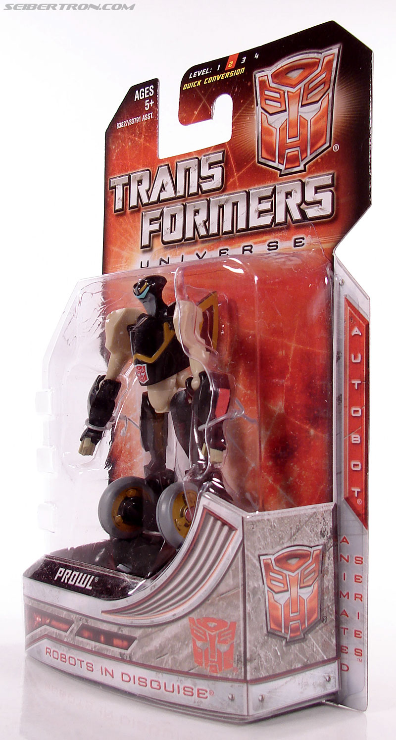 Transformers Universe - Classics 2.0 Prowl (Image #7 of 54)