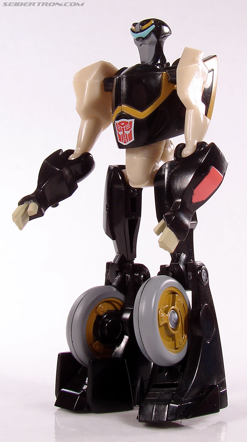 Transformers Universe - Classics 2.0 Prowl (Image #38 of 54)