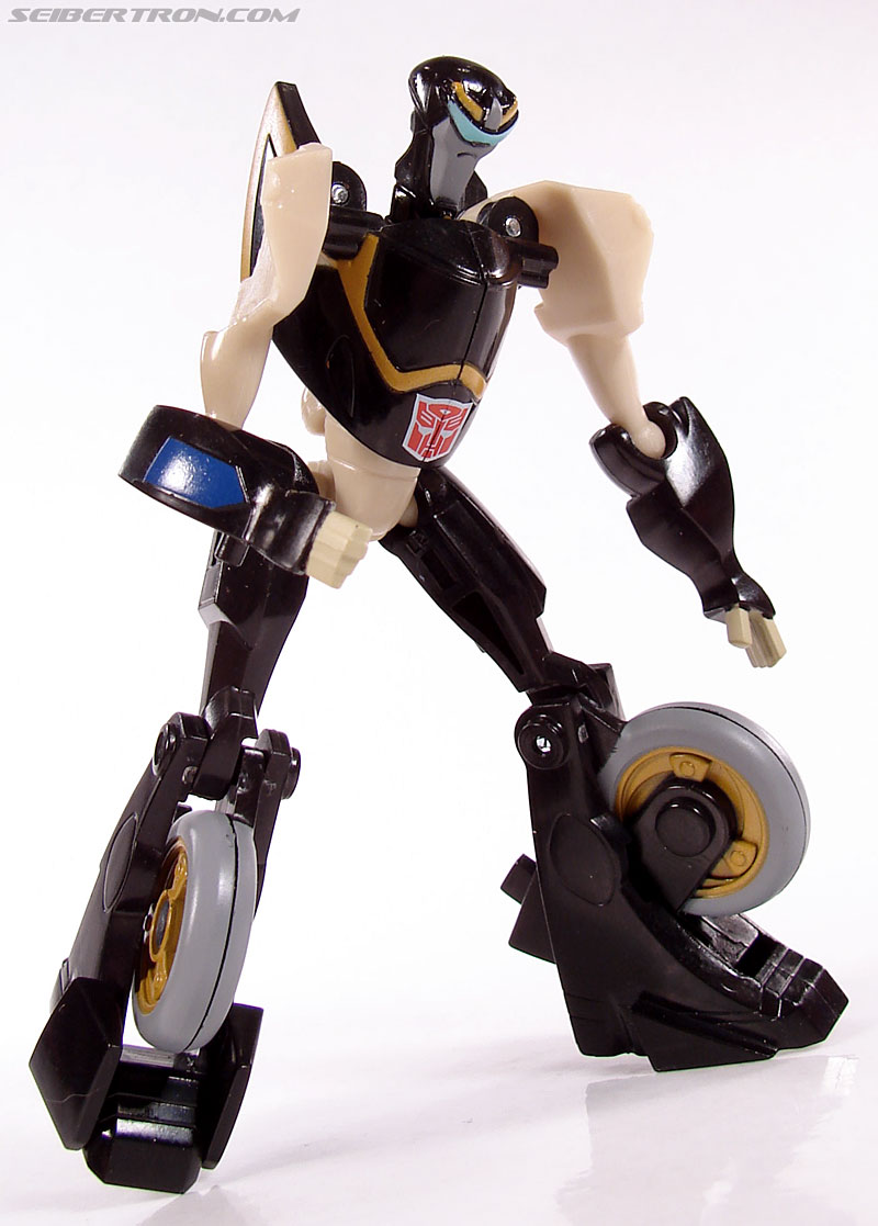 Transformers Universe - Classics 2.0 Prowl (Image #43 of 54)