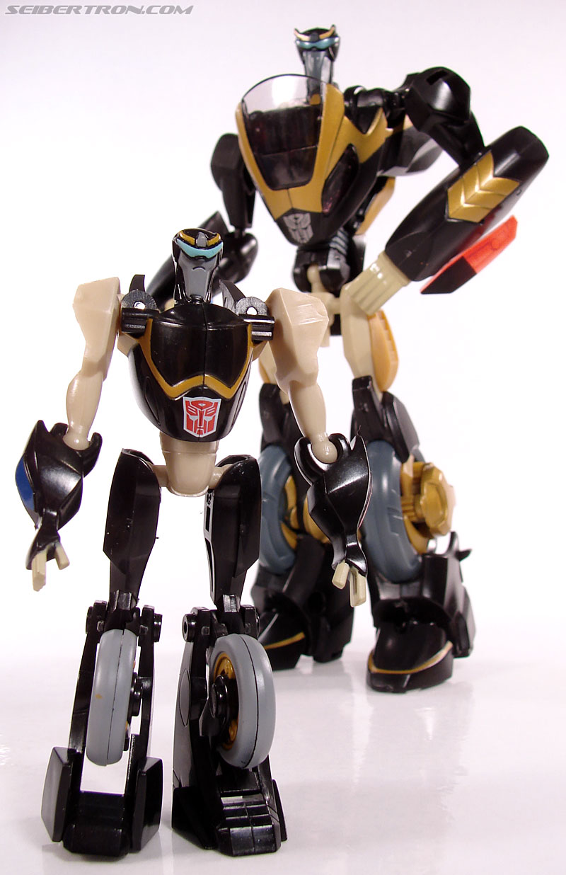 Transformers Universe - Classics 2.0 Prowl (Image #50 of 54)