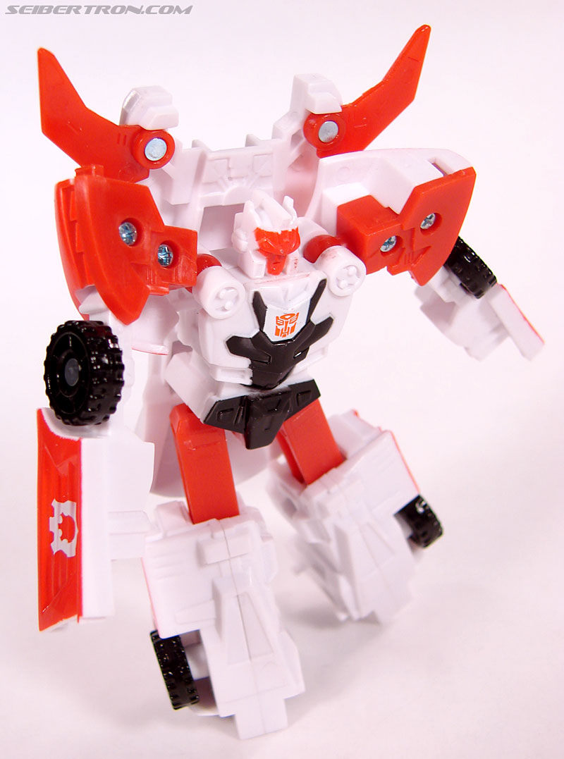 Transformers Universe - Classics 2.0 Red Alert (Image #60 of 83)