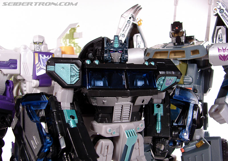 Transformers Universe - Classics 2.0 Nemesis Prime (Black Convoy) (Image #118 of 119)