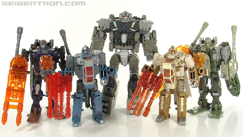 Transformers Universe - Classics 2.0 Onslaught (Image #78 of 83)