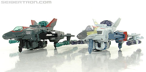 Transformers Universe - Classics 2.0 Air Raid (Image #25 of 118)
