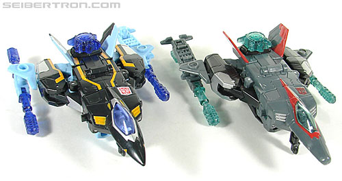 Transformers Universe - Classics 2.0 Air Raid (Image #44 of 118)