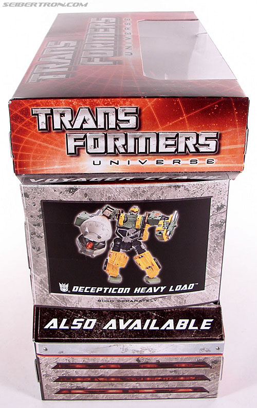 Transformers Universe - Classics 2.0 Blaster (Image #4 of 132)