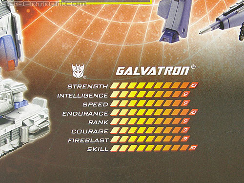 Transformers Universe - Classics 2.0 Cyclonus (Challenge at Cybertron) (Image #15 of 155)
