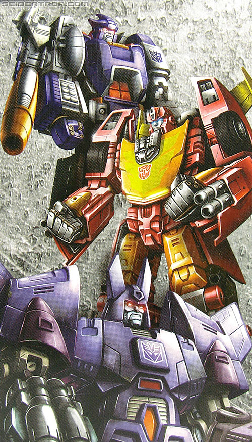 Transformers Universe - Classics 2.0 Cyclonus (Challenge at Cybertron) (Image #22 of 155)