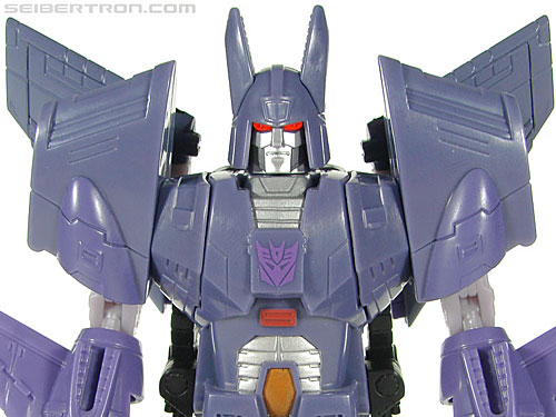 Transformers Universe - Classics 2.0 Cyclonus (Challenge at Cybertron) (Image #84 of 155)
