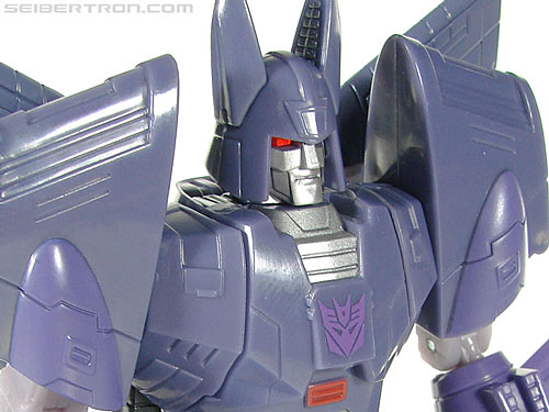 Transformers Universe - Classics 2.0 Cyclonus (Challenge at Cybertron) (Image #86 of 155)