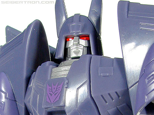 Transformers Universe - Classics 2.0 Cyclonus (Challenge at Cybertron) (Image #99 of 155)