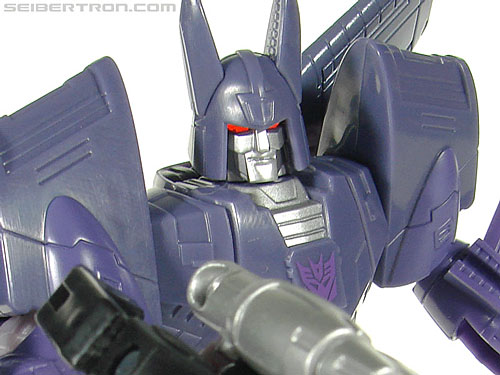 Transformers Universe - Classics 2.0 Cyclonus (Challenge at Cybertron) (Image #106 of 155)
