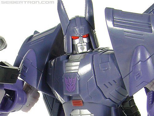 Transformers Universe - Classics 2.0 Cyclonus (Challenge at Cybertron) (Image #111 of 155)