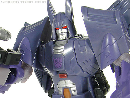 Transformers Universe - Classics 2.0 Cyclonus (Challenge at Cybertron) (Image #113 of 155)