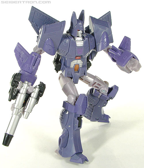 Transformers Universe - Classics 2.0 Cyclonus (Challenge at Cybertron) (Image #114 of 155)