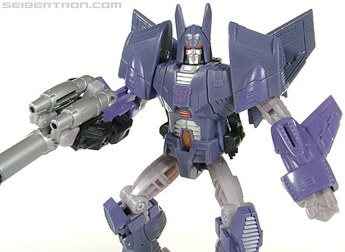 Transformers Universe - Classics 2.0 Cyclonus (Challenge at Cybertron) (Image #120 of 155)