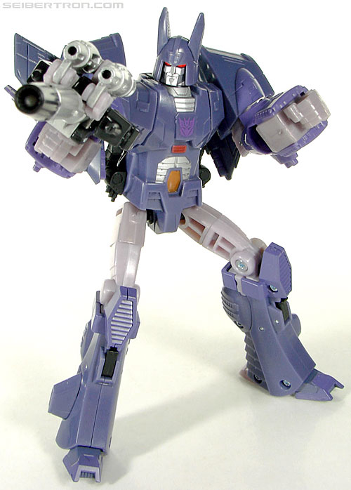 Transformers Universe - Classics 2.0 Cyclonus (Challenge at Cybertron) (Image #127 of 155)