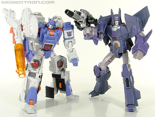 Transformers Universe - Classics 2.0 Galvatron (Challenge at Cybertron) (Image #87 of 104)