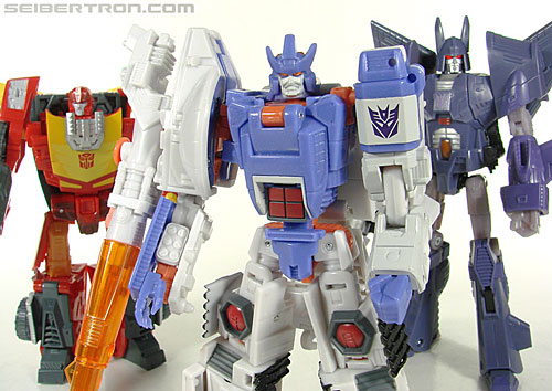 Transformers Universe - Classics 2.0 Galvatron (Challenge at Cybertron) (Image #94 of 104)