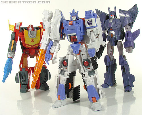 Transformers Universe - Classics 2.0 Galvatron (Challenge at Cybertron) (Image #96 of 104)