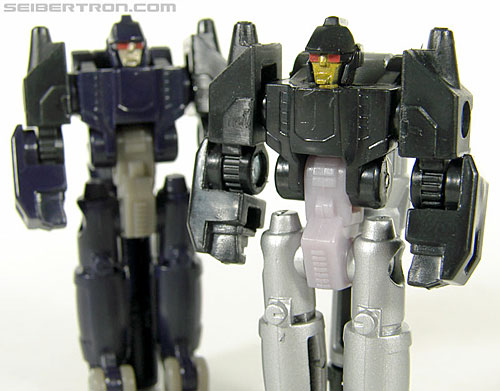 Transformers Universe - Classics 2.0 Nightstick (Challenge at Cybertron) (Image #50 of 67)