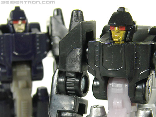 Transformers Universe - Classics 2.0 Nightstick (Challenge at Cybertron) (Image #51 of 67)