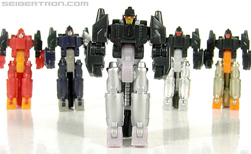 Transformers Universe - Classics 2.0 Nightstick (Challenge at Cybertron) (Image #63 of 67)