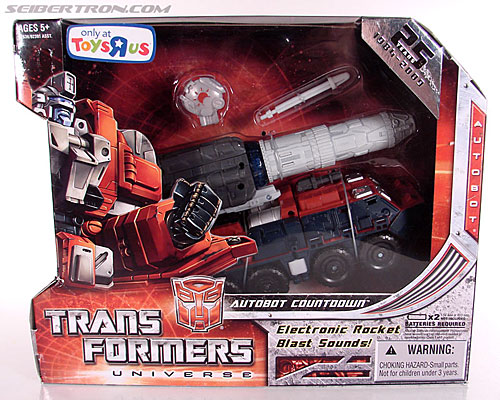 Transformers Universe - Classics 2.0 Countdown (Image #1 of 168)