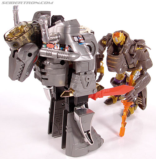 Transformers Universe - Classics 2.0 Dinobot (Image #174 of 181)