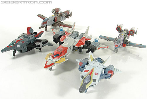 Transformers Universe - Classics 2.0 Fireflight (Image #34 of 119)