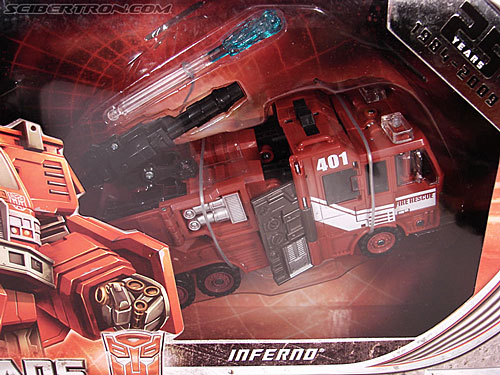 Transformers Universe - Classics 2.0 Inferno (Image #2 of 137)