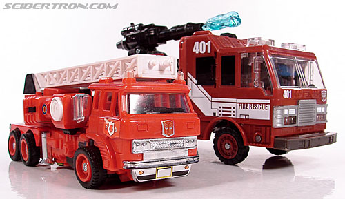 Transformers Universe - Classics 2.0 Inferno (Image #57 of 137)