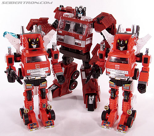 Transformers Universe - Classics 2.0 Inferno (Image #137 of 137)