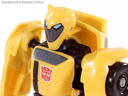 Transformers Universe - Classics 2.0 Bumblebee (Image #39 of 52)
