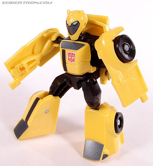 Transformers Universe - Classics 2.0 Bumblebee (Image #41 of 52)
