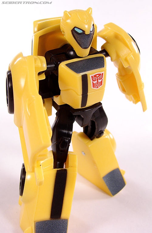 Transformers Universe - Classics 2.0 Bumblebee (Image #43 of 52)