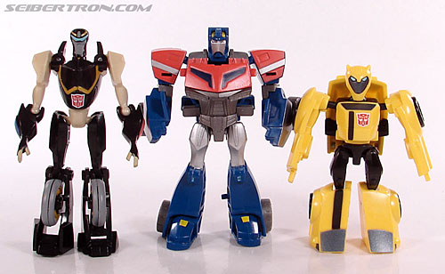 Transformers Universe - Classics 2.0 Bumblebee (Image #45 of 52)