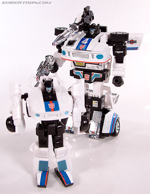 Transformers Universe - Classics 2.0 Jazz (Meister) (Image #62 of 65)
