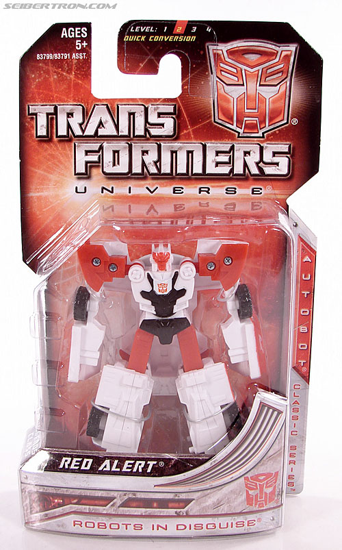 Transformers Universe - Classics 2.0 Red Alert (Image #1 of 83)