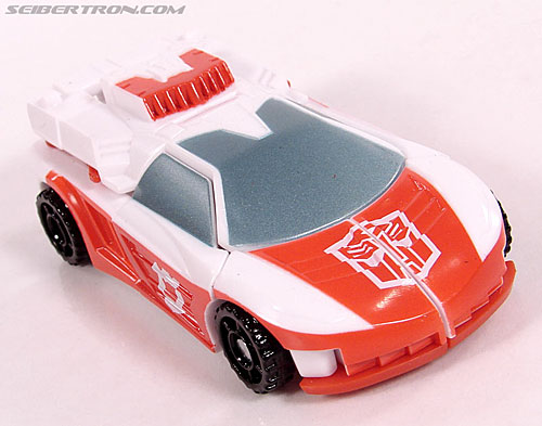 Transformers Universe - Classics 2.0 Red Alert (Image #14 of 83)