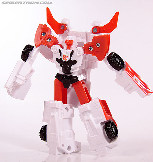 Transformers Universe - Classics 2.0 Red Alert (Image #57 of 83)