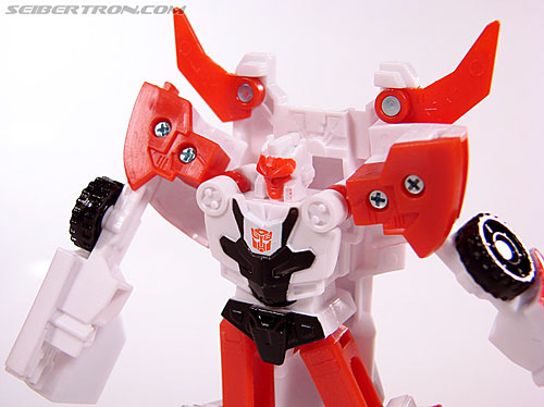 Transformers Universe - Classics 2.0 Red Alert (Image #58 of 83)