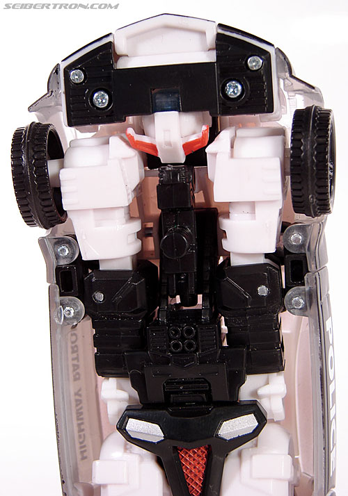Transformers Universe - Classics 2.0 Prowl (Image #33 of 138)