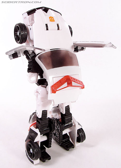 Transformers Universe - Classics 2.0 Prowl (Image #59 of 138)