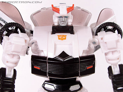 Transformers Universe - Classics 2.0 Prowl (Image #68 of 138)