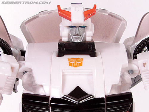 Transformers Universe - Classics 2.0 Prowl (Image #69 of 138)