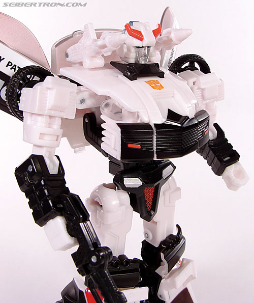 Transformers Universe - Classics 2.0 Prowl (Image #89 of 138)